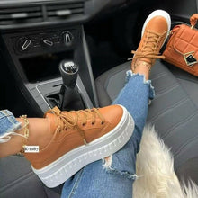 Load image into Gallery viewer, Casual Platform Women&#39;s Shoes Flat Womens Sneakers
